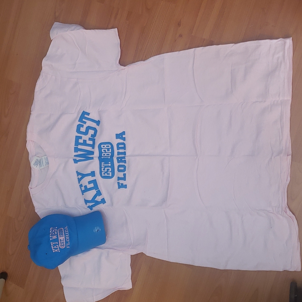 Key West, Florida Tee and Cap Lg NWOT